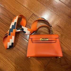 Orange top handle/shoulder bag